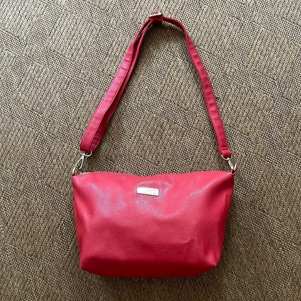 BCBG Paris Vegan Pebbled Red Leather Cross Body Bag Purse